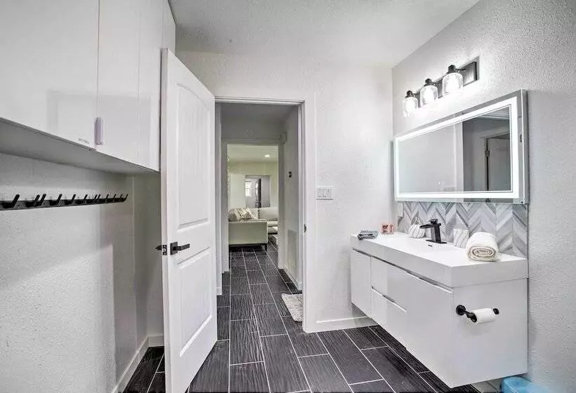 Waterfront Lake Home W/ Deck   New Renovations!