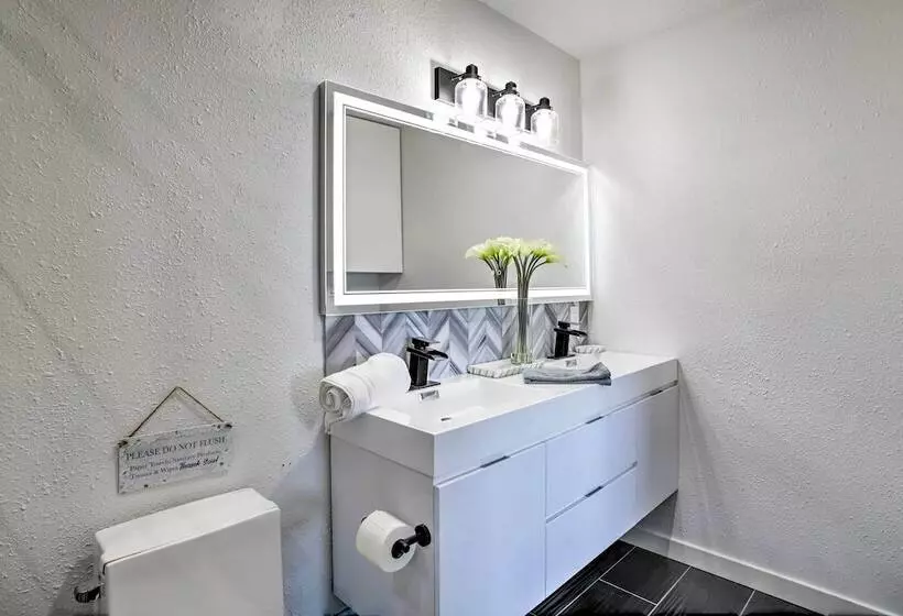 Waterfront Lake Home W/ Deck   New Renovations!