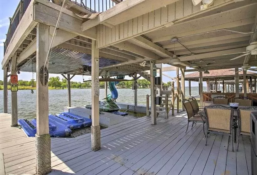 Waterfront Lake Home W/ Deck   New Renovations!