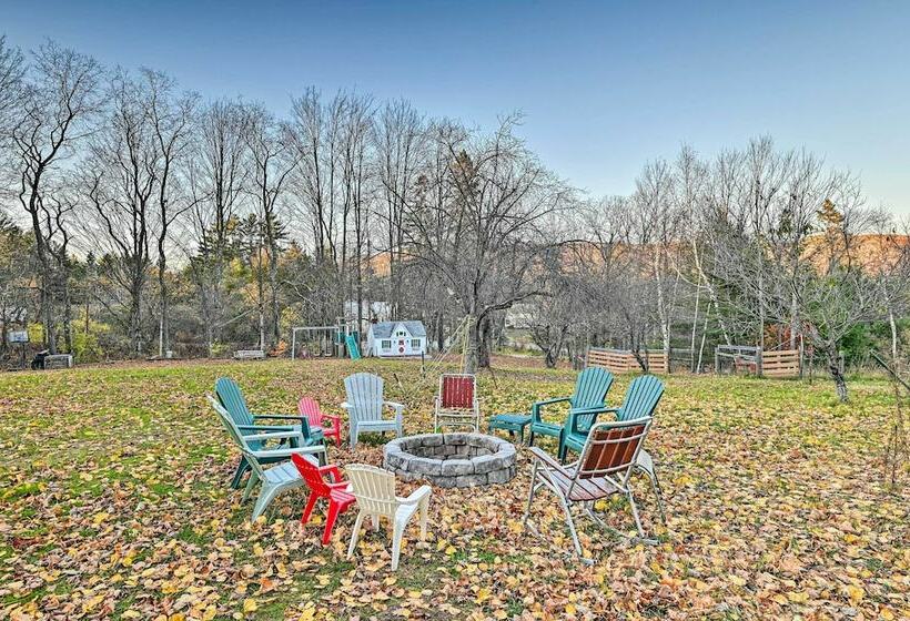 10 Mi To Gore Mountain: Home In Adirondack Park