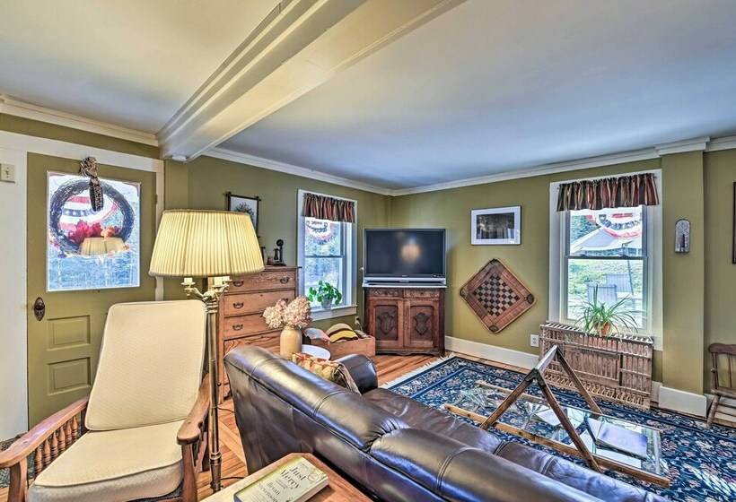 10 Mi To Gore Mountain: Home In Adirondack Park