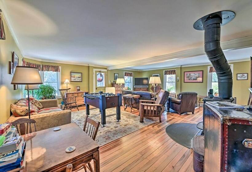 10 Mi To Gore Mountain: Home In Adirondack Park