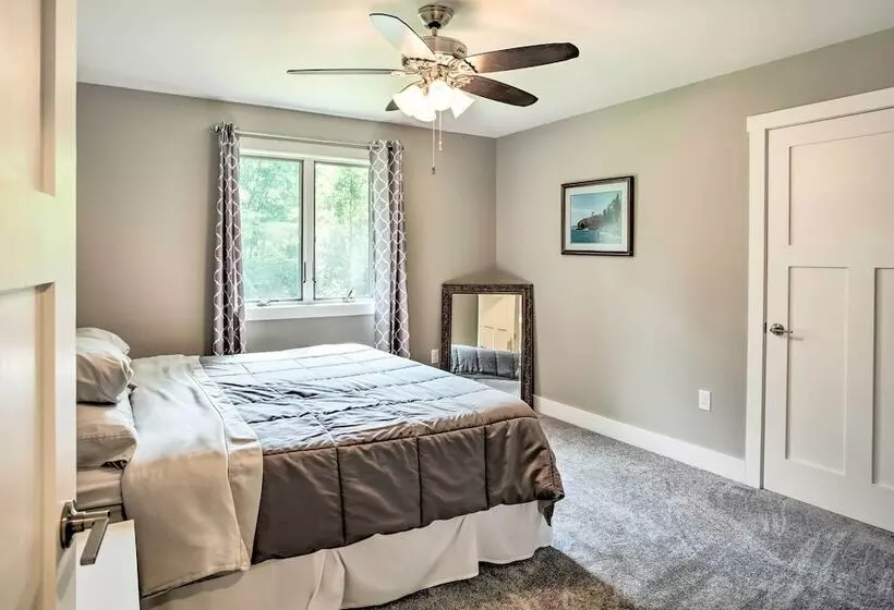 Cabin W/ Dock & Porch Across From Balsam Lake