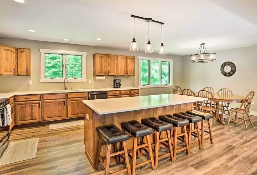 Cabin W/ Dock & Porch Across From Balsam Lake