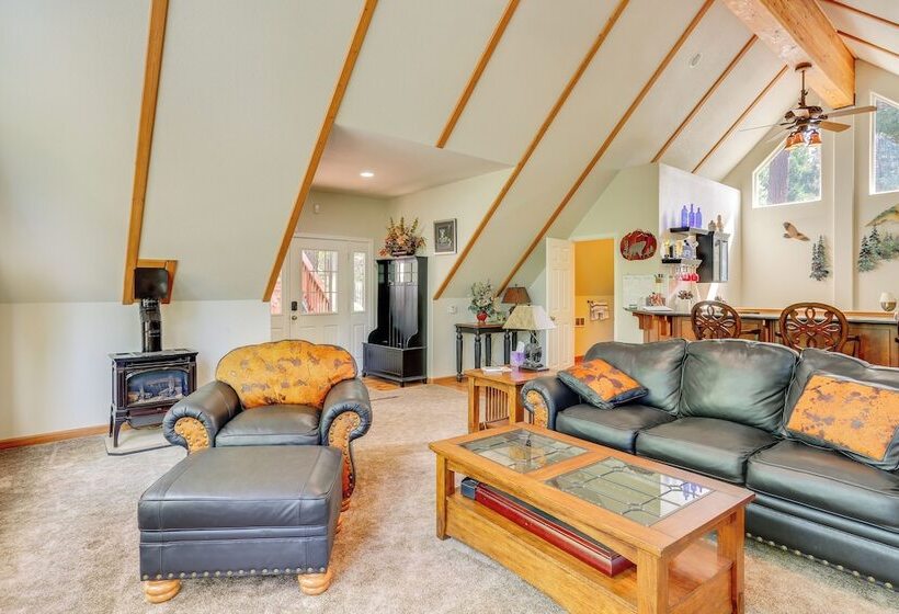 Pet Friendly California Cabin W/ Beach Access