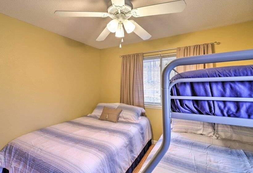 Charming Mountain Home Retreat W/ Lake Views!