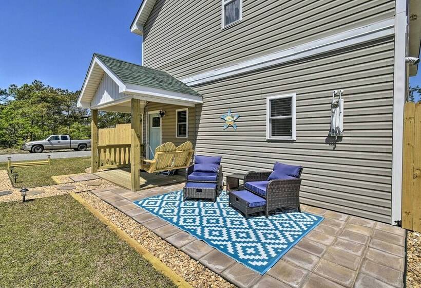 Chic Outer Banks Bungalow < 1 Mi To Beach!