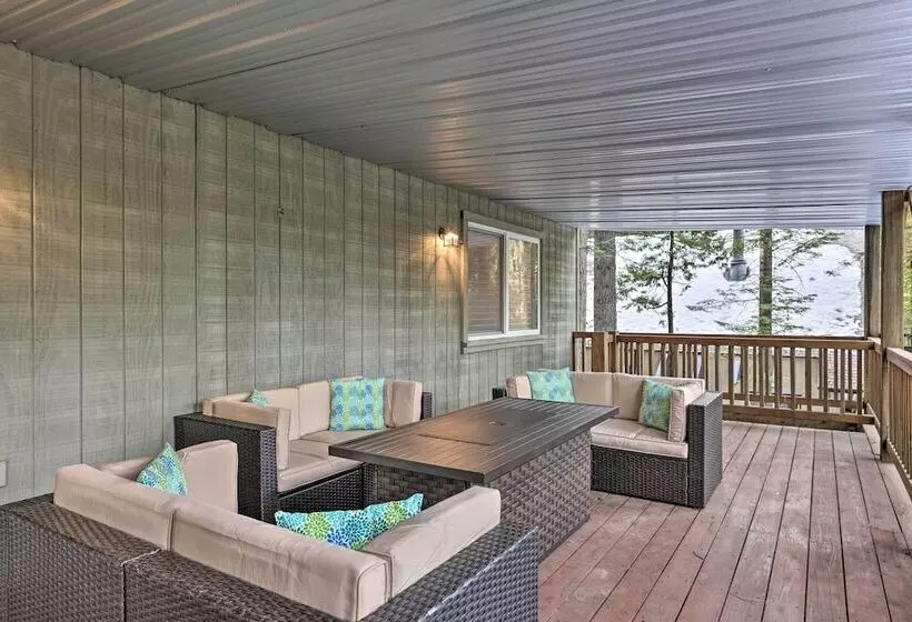 Cold Springs Mountain Cabin: Hot Tub & Generator