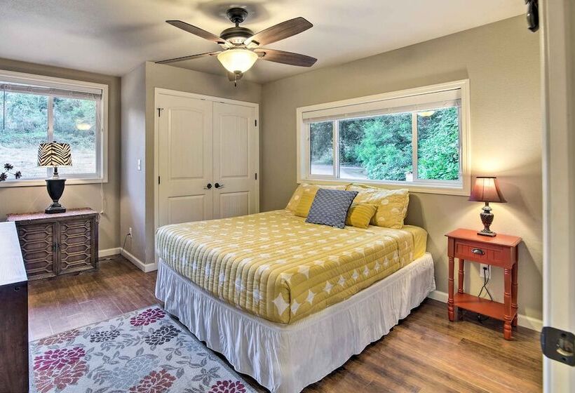 Coos Bay Retreat < 2 Mi To Marina & Casino!