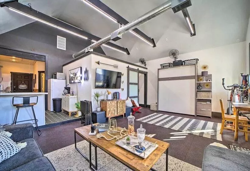 Cozy Carlton Landing Home   Near Lake Eufaula