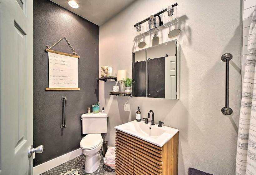 Cozy Carlton Landing Home   Near Lake Eufaula