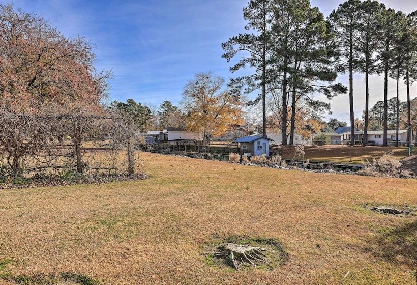 Cozy Cottage W/ Shared Dock On Dawson Creek