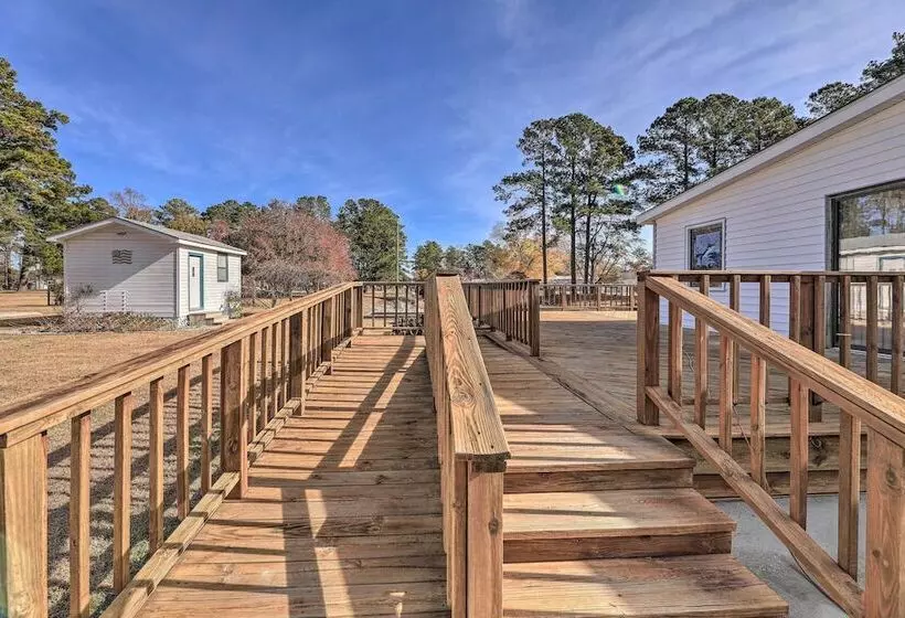 Cozy Cottage  W/ Shared Dock On Dawson Creek