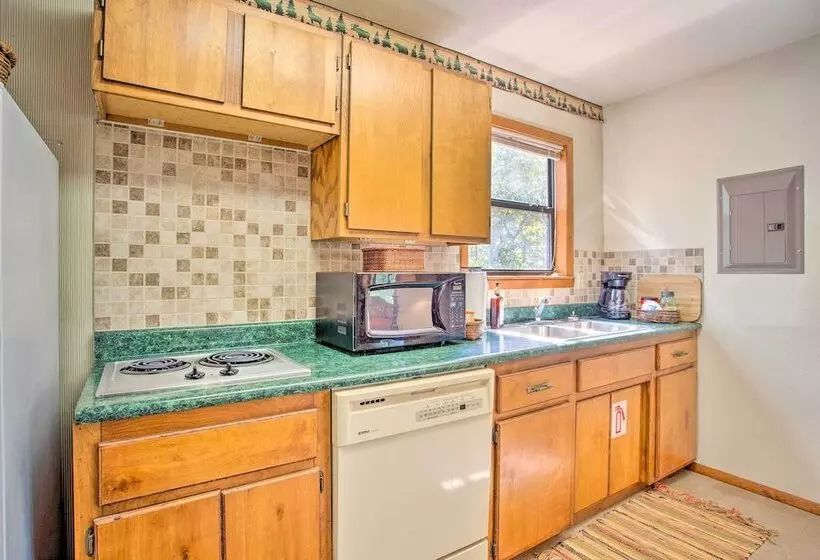 Cozy, Secluded Davis Cabin On 60 Wooded Acres