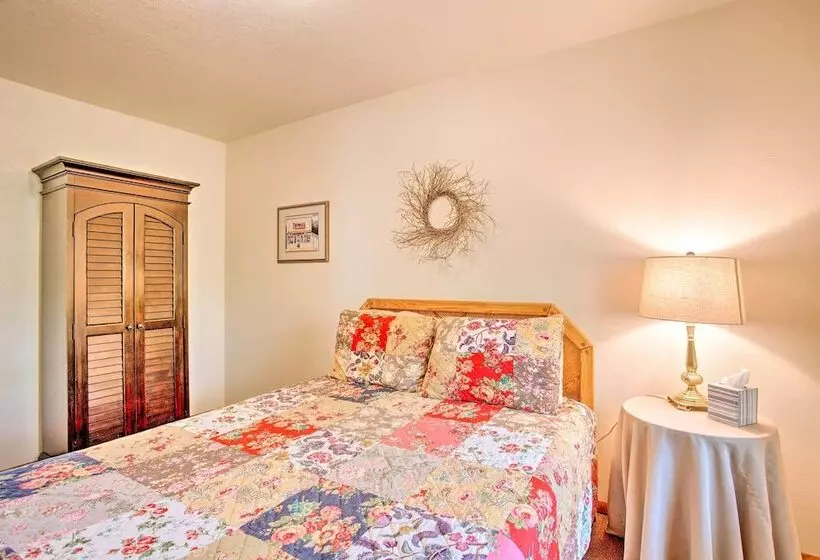 Cozy, Secluded Davis Cabin On 60 Wooded Acres