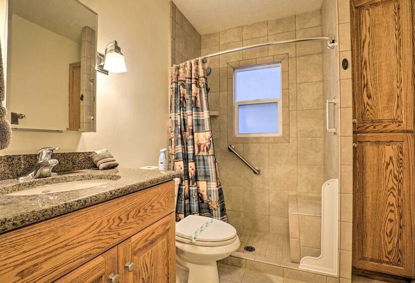 Downtown Cedar City House < 1/2 Mi To Suu Campus!