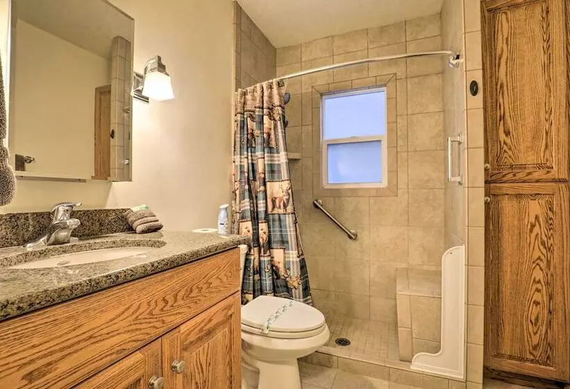 Downtown Cedar City House < 1/2 Mi To Suu Campus!