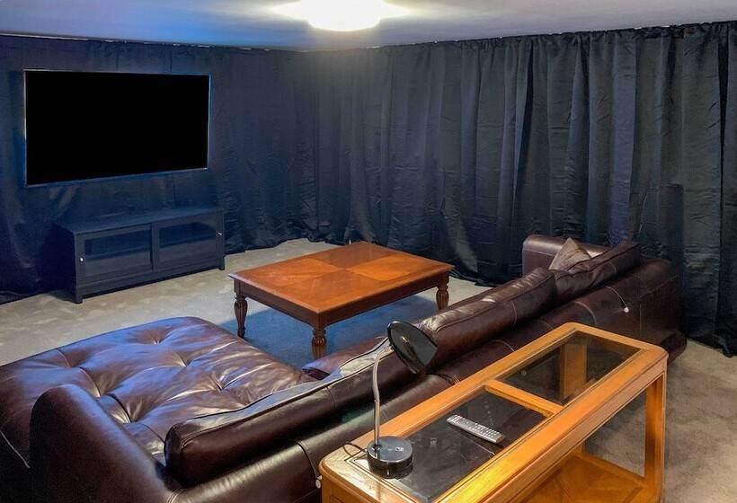 Downtown Cedar City House < 1/2 Mi To Suu Campus!