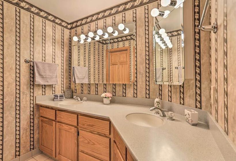 Family Home W/ Pool, Yard, Game Room, Deck & More!