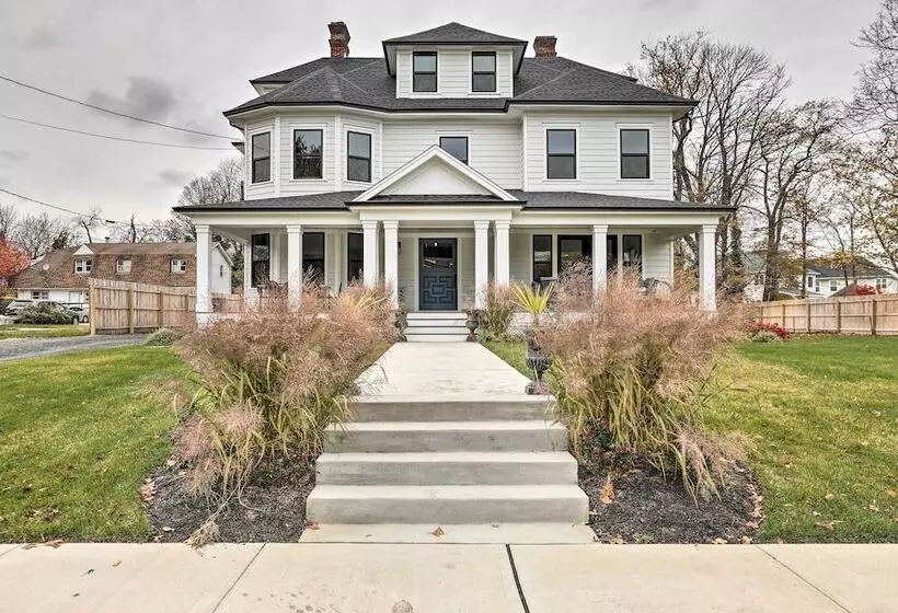 Grand Long Branch Home: 1 Block To Beach!