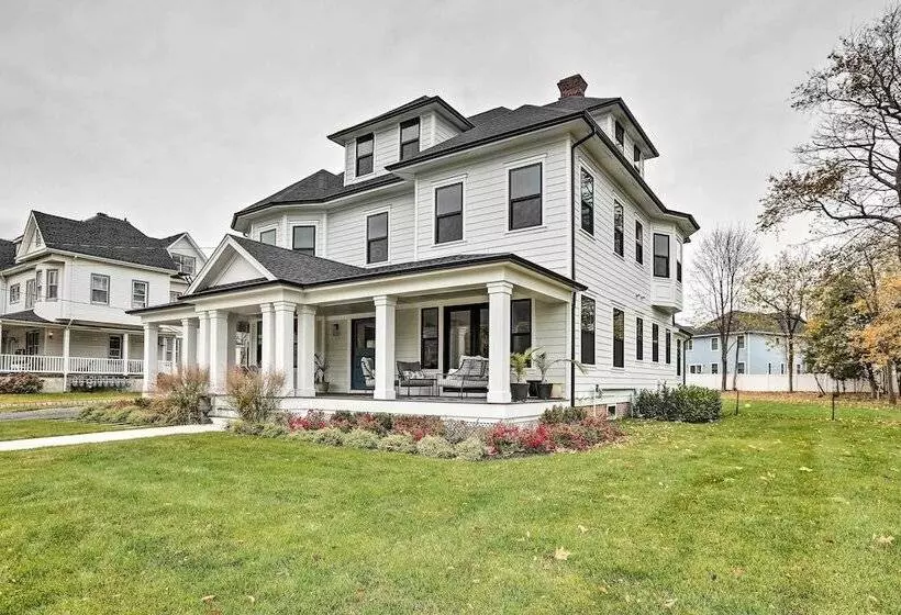 Grand Long Branch Home: 1 Block To Beach!