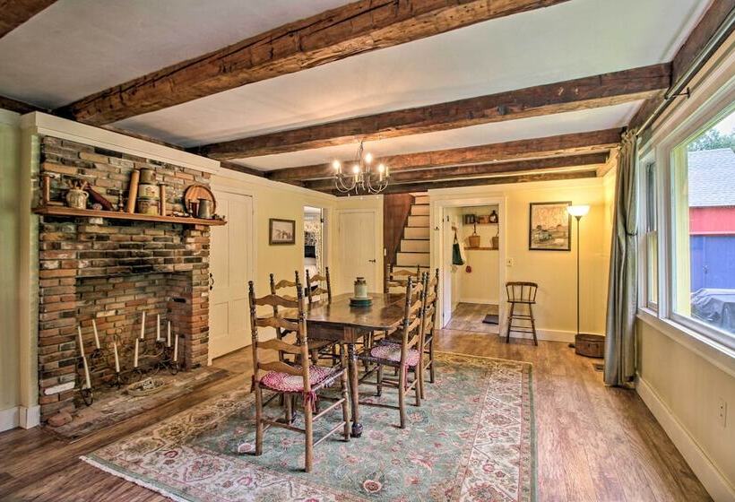 Historic Hanover Area Home, 16 Miles To Dartmouth!