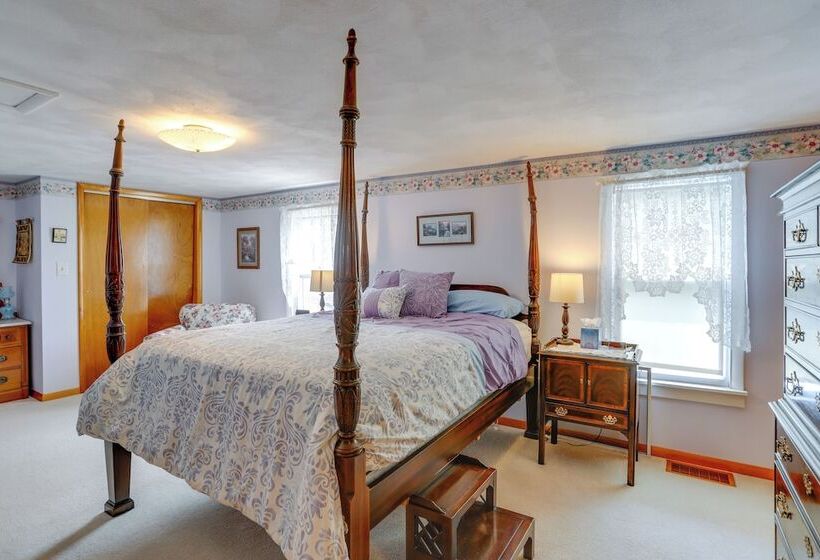 Home W/ Screened In Porch < 1 Mi To Lake Erie