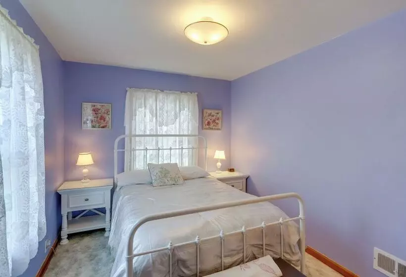 Home W/ Screened In Porch < 1 Mi To Lake Erie