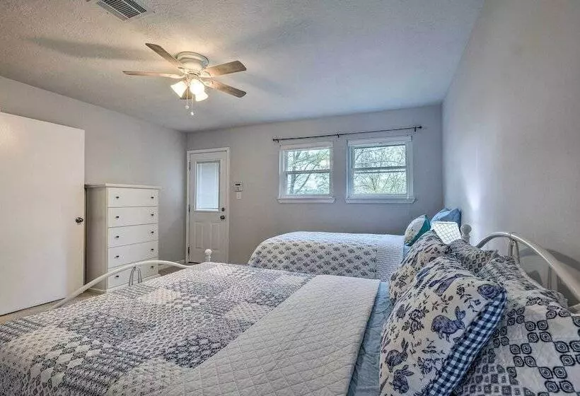 Waterfront Home W/ Boat Dock On Lake Conroe!