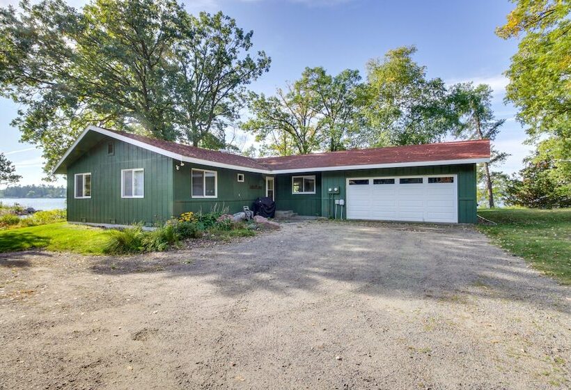 Lakefront Walker Home W/ Boat Dock & Lift!