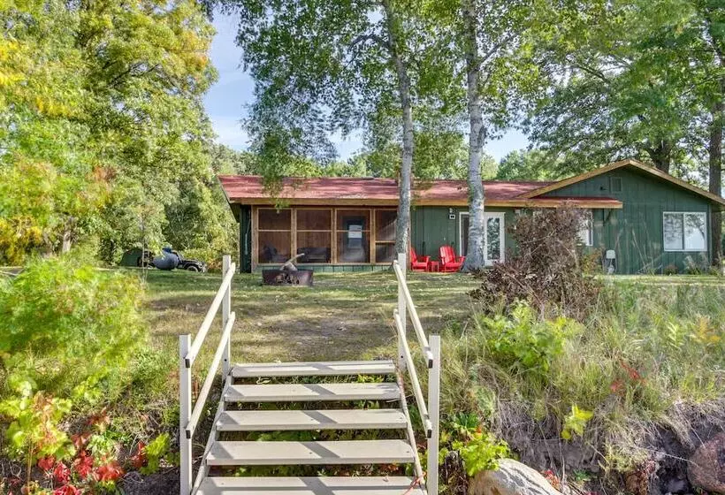 Lakefront Walker Home W/ Boat Dock & Lift!