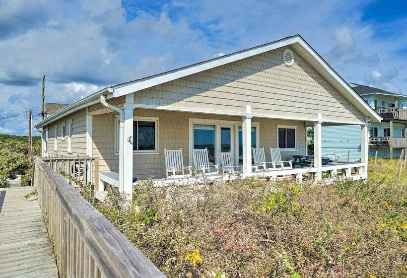Peaceful Cottage By The Sea Oceanfront Home!