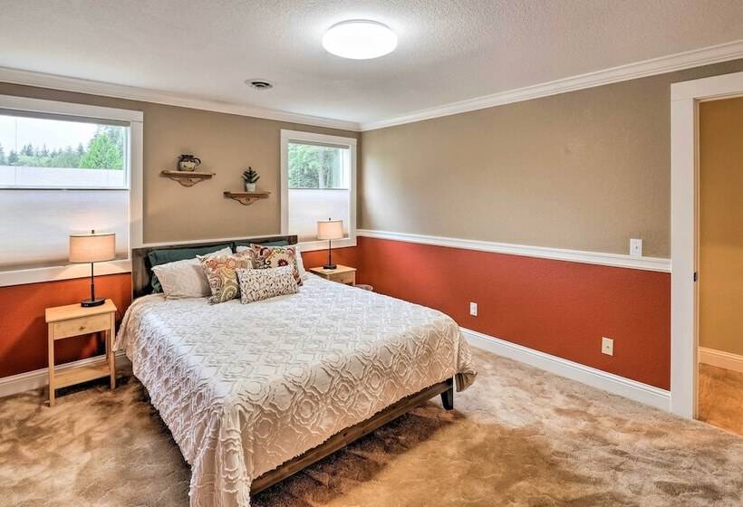 Peaceful Ranch Style Camano Home On 5 Acres!