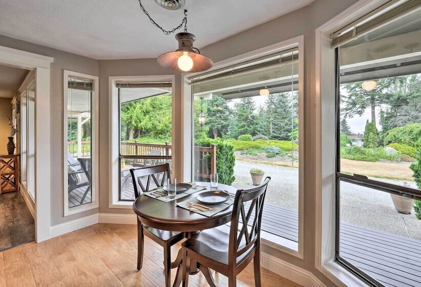 Peaceful Ranch Style Camano Home On 5 Acres!