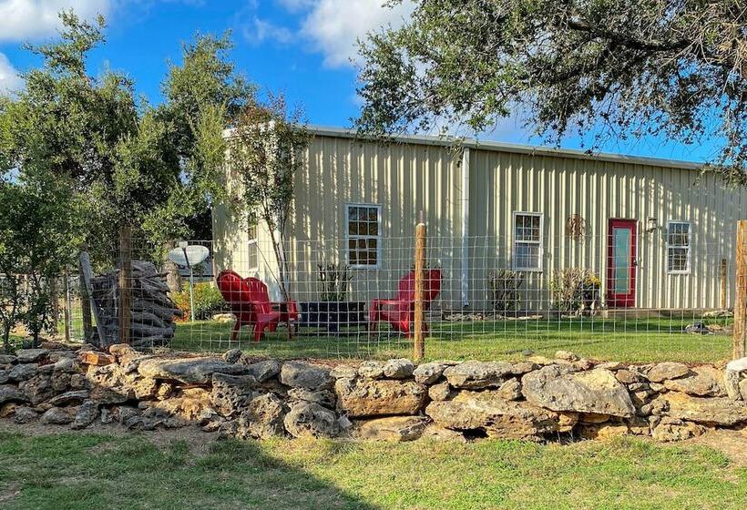 Quaint Texas Home < 2 Mi To Lake Georgetown!