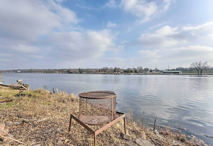Riverfront Rockford Home W/ Fire Pit & Deck!