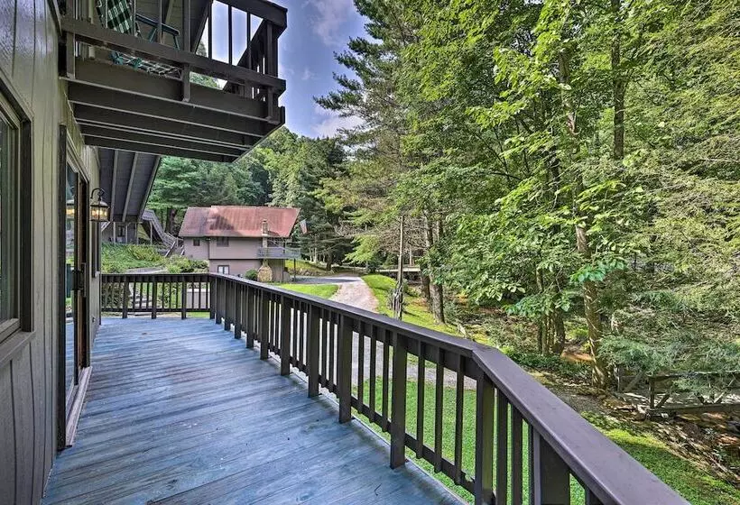 Roan Mountain Creekside Cabin: Hike & Fish!