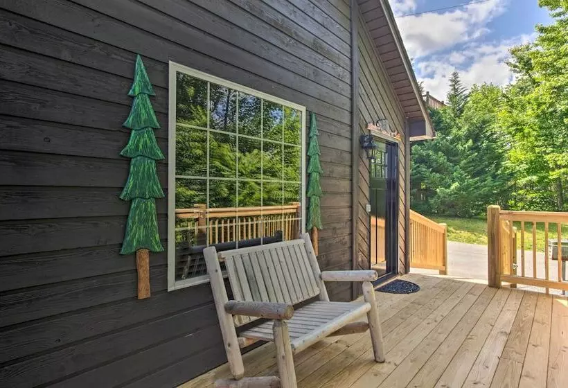 Sevierville Overlook Cabin: 9 Miles To Gatlinburg!