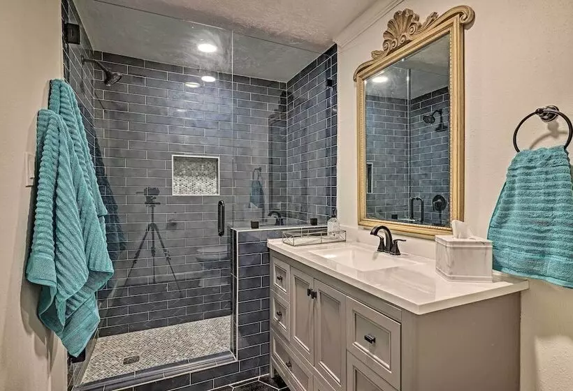 Trendy Fredericksburg Pad W/ Pool & Valley Views!