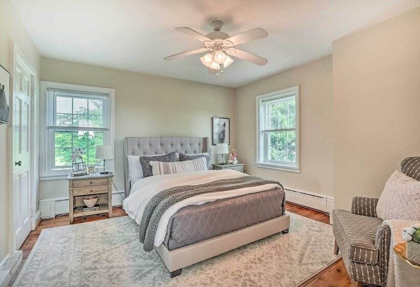 Upscale Country Home W/ Fire Pit In Taneytown!