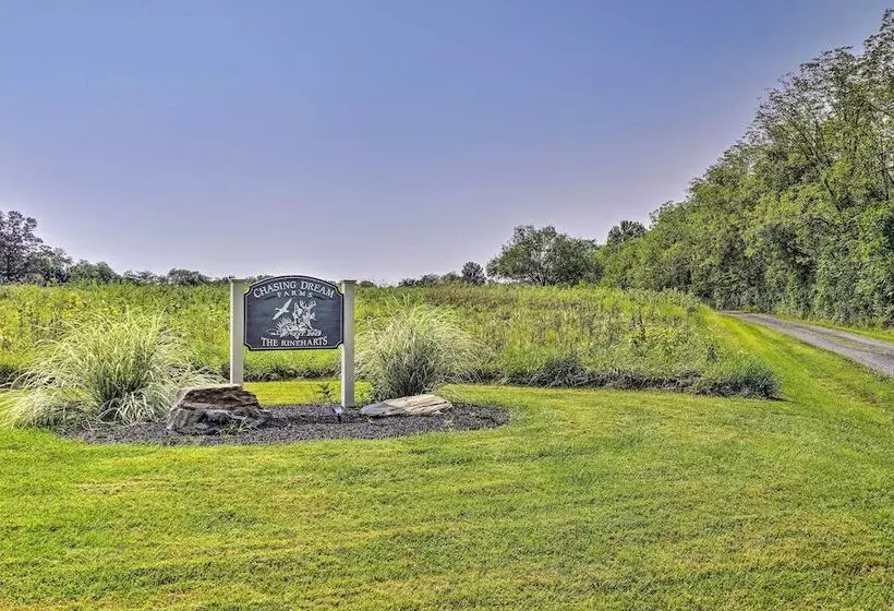 Upscale Country Home W/ Fire Pit In Taneytown!