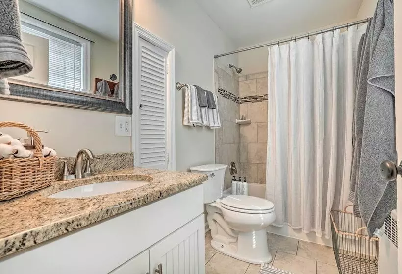 Upscale Country Home W/ Fire Pit In Taneytown!