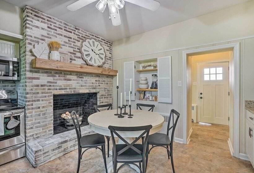 Upscale Country Home W/ Fire Pit In Taneytown!