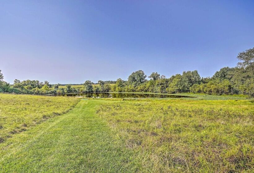 Upscale Country Home W/ Fire Pit In Taneytown!