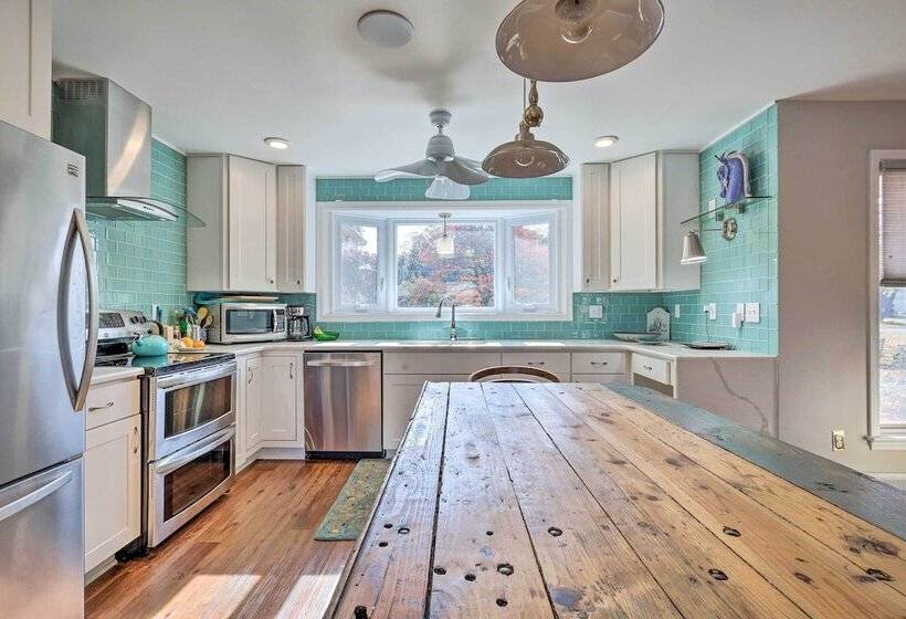 Vibrant Milford Home W/ Boat Dock & Patio!
