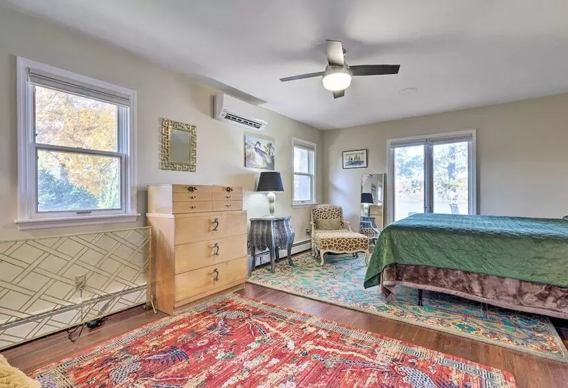 Vibrant Milford Home W/ Boat Dock & Patio!