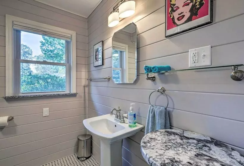 Vibrant Milford Home W/ Boat Dock & Patio!