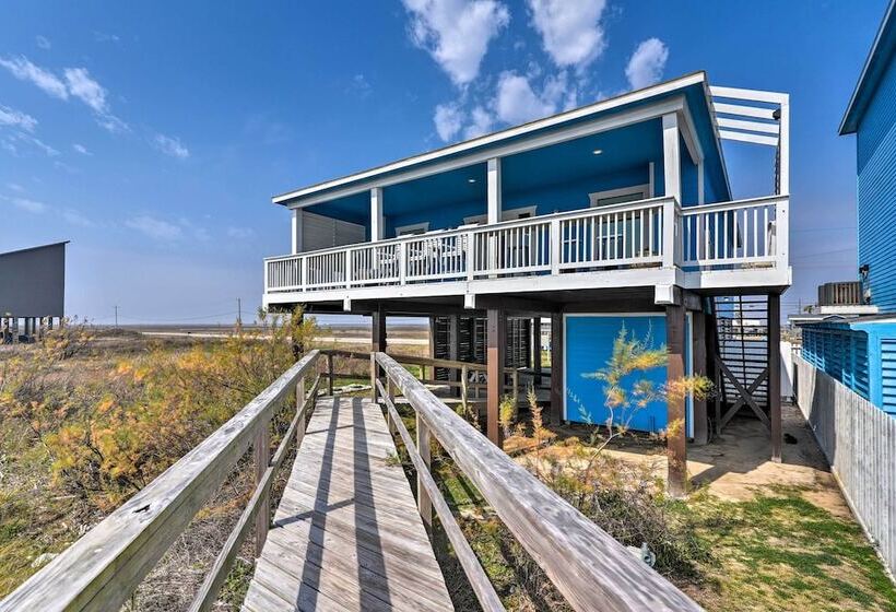 Oceanfront Freeport House W/ Private Beach!