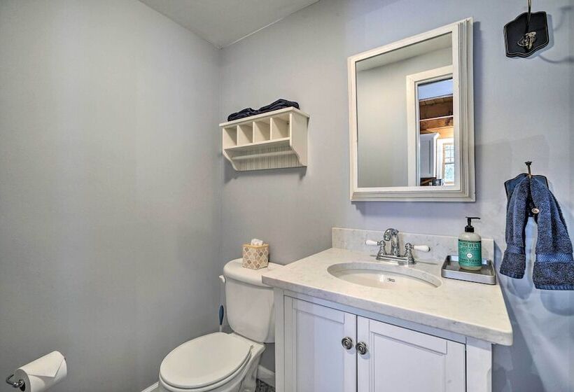 Wardsboro Family Home: 7 Mi To Mount Snow!