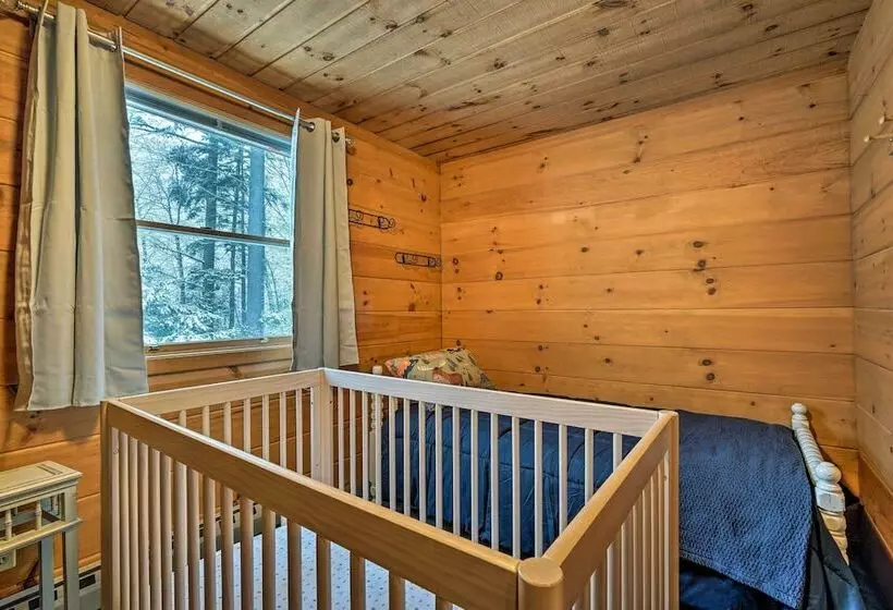 Wardsboro Family Home: 7 Mi To Mount Snow!